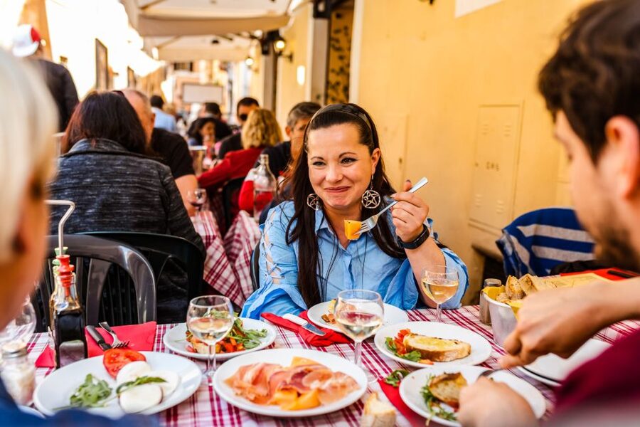 Rome: Private 2-hr Tour of Icons & Hidden Gems with a Local - Should you book this 2-hour private Rome tour?