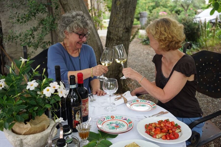 Rome: Private Castelli Romani Wine Tasting Tour - Pairings at the table: Roman pizza, olive-oil style bites, and garden produce