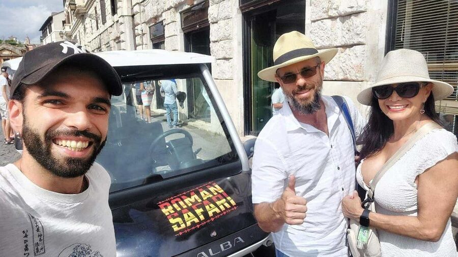 Rome: Private Golf Cart tour with a Local Guide - Colosseum: Photo Time Plus a Short Walk for Real Perspective