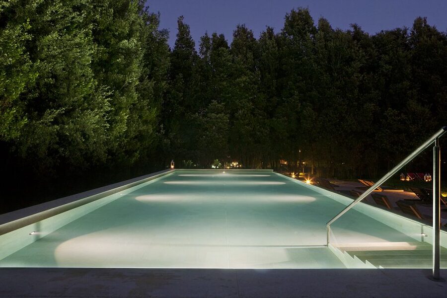 Rome: QC Termeroma Spa Admission Ticket - Touring the Grounds: Rose Garden Air, Ancient Trees, and Roman Touches