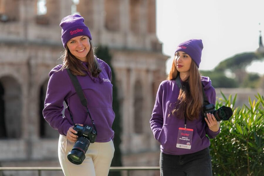 Rome: Romantic Photoshoot for Couples - The Spanish Steps photo stop: classic backdrop, practical pacing