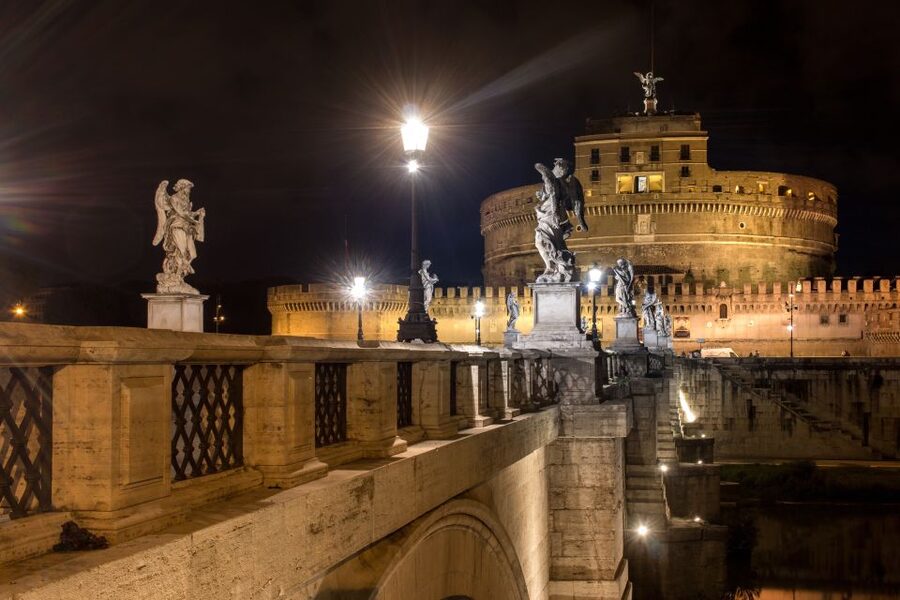 Rome: Small-Group Night Tour with Pizza and Gelato - Roman Forum and the Colosseum at night: what you gain without the rush