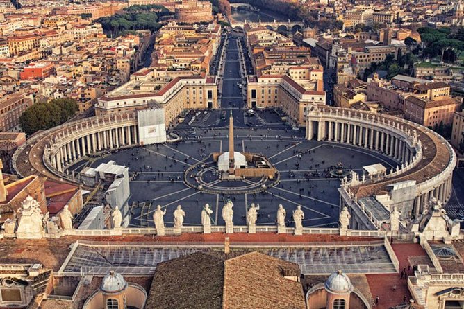 Rome Small-Group Shared Tour from Civitavecchia: 8 People Max - Trevi Fountain and the Pantheon: iconic sights with smart pacing