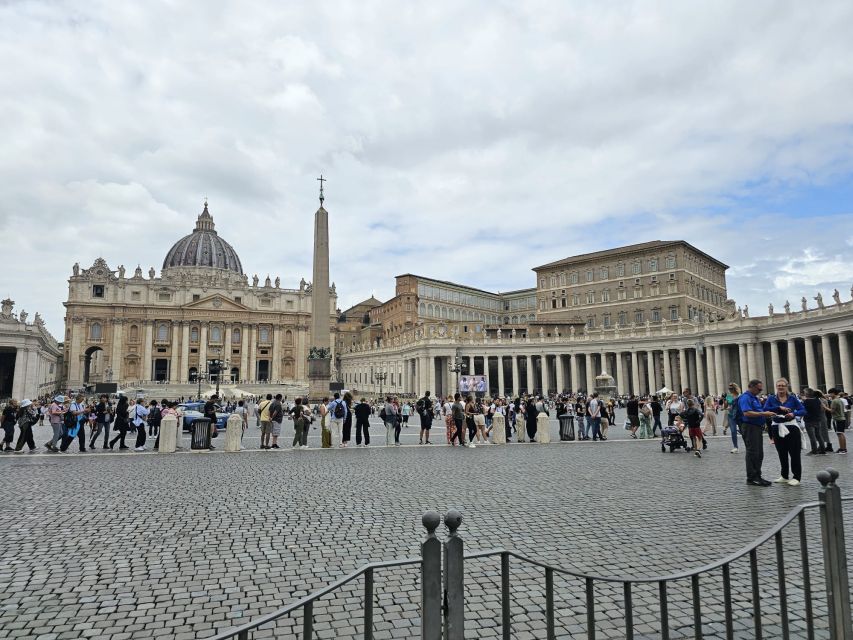 Rome: St. Peter's Basilica and Papal Tombs Guided Tour - Why St. Peter’s Basilica feels different with a guide