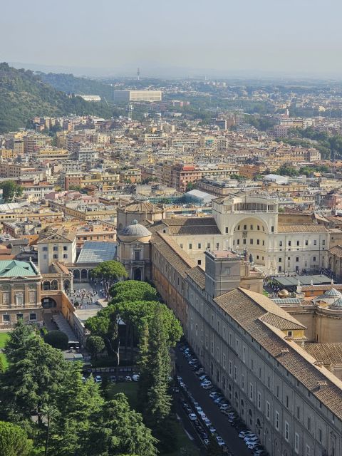 Rome: St. Peter's Basilica & Papal Tombs Tour with Dome - What to wear: Dress code is not optional