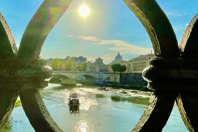 Rome Tiber River Ride and Top Food Tasting with Wine Pairing - Getting to Fabullus from the Tiber, the walk that matters