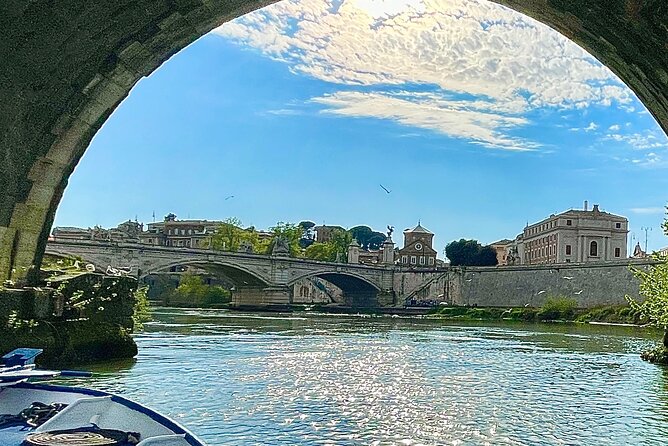 Rome Tiber River Ride and Top Food Tasting with Wine Pairing - Trastevere by river, a local-feeling payoff