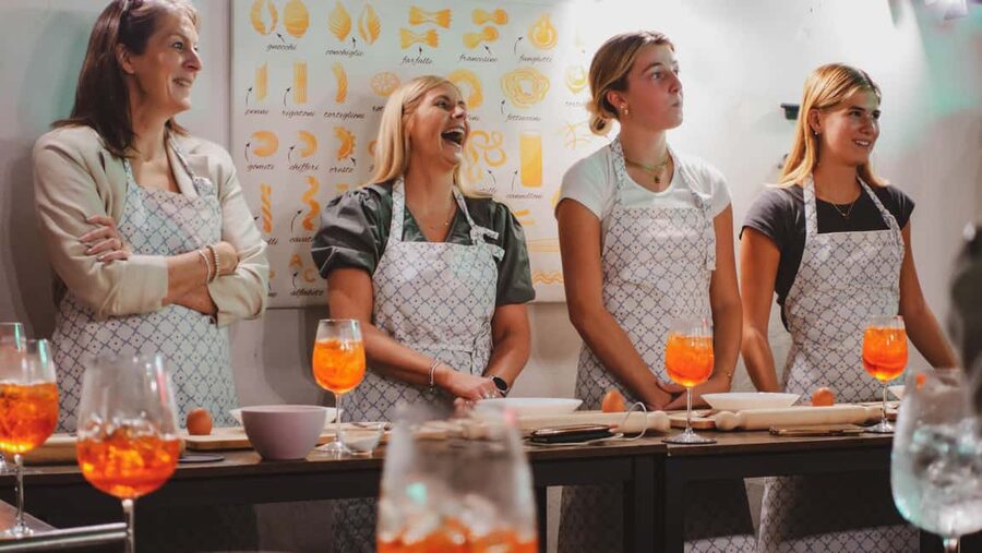 Rome: Traditional Pasta with Cocktails Cooking Class - The Spritz-and-Pasta Formula That Works in Rome