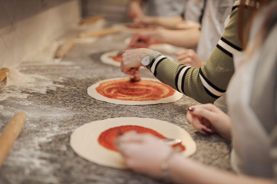 Rome: Traditional Pizza Cooking Class near Piazza Navona - Who This Pizza-Making Class Fits Best