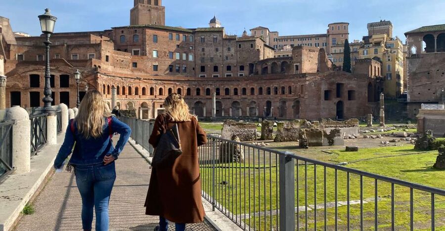 Rome: Trajan Markets Experience with Multimedia Video - Fori Imperiali Museum: amphorae and artifacts that make trade feel real