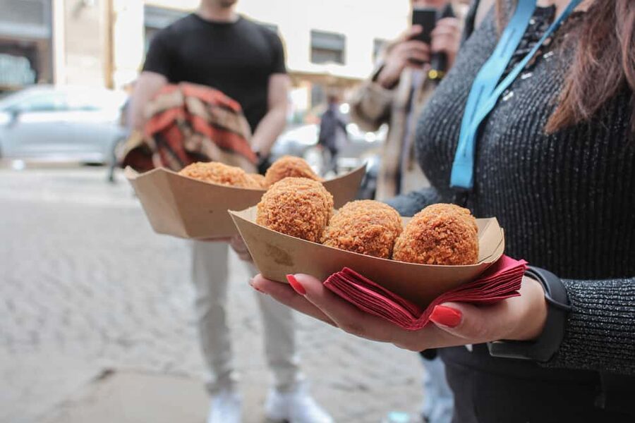 Rome: Trastevere and Campo de Fiori Food Tour - Walking logistics, pacing, and group size that keeps it friendly