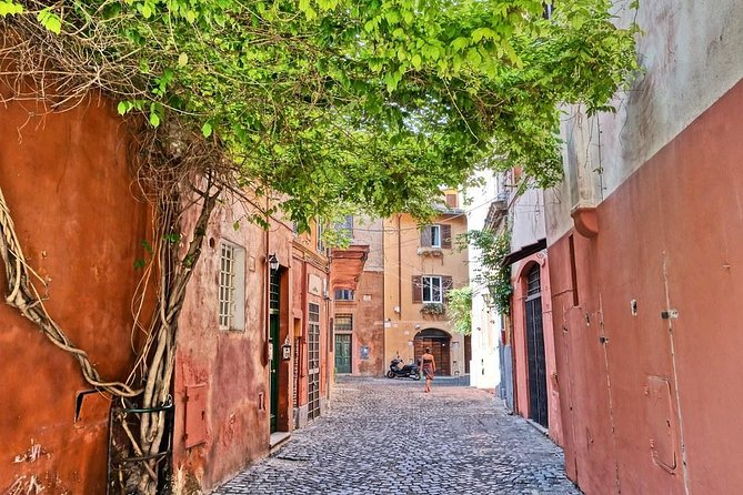 Rome: Trastevere Food tour with Free-Flowing Fine Wine - Pizza plus craft beer: where Roman comfort meets smart pairings