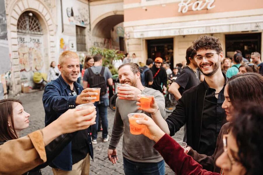 Rome: Trastevere Food, Wine & Spritz Evening Tour - Why Trastevere at night is such a smart food move
