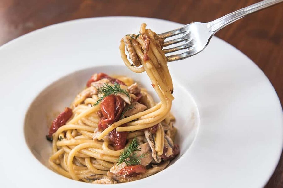 Rome: Trastevere Guided Food and Wine Tour with 20+ Tastings - Key things you’ll notice right away