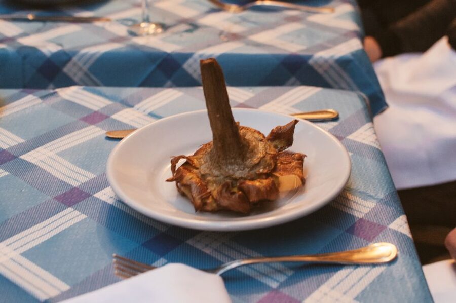 Rome: Twilight Trastevere Food Tour with Wine Tasting - Da Enzo al 29: the line-skip trattoria moment that saves your evening