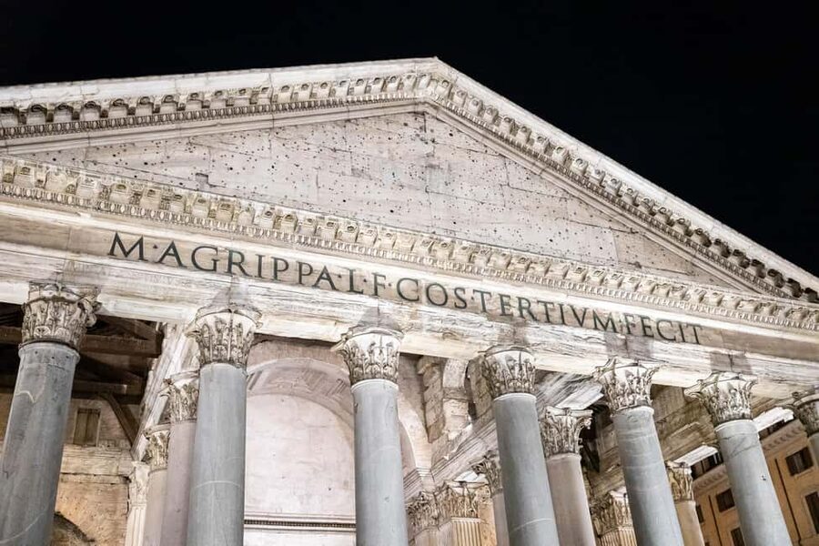 Rome: Under the Moonlight Evening Walking Tour - Why Rome After Dark Feels Different