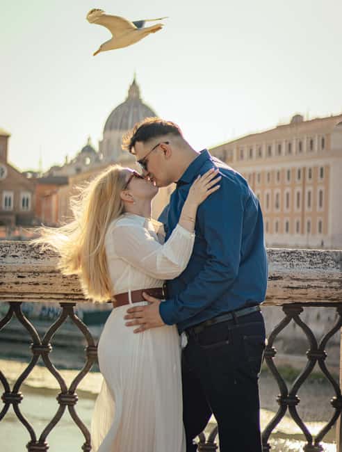 Rome: Vatican and Castel Sant'Angelo Private Photoshoot - Why a private Vatican and Castel Sant’Angelo photoshoot beats a grab-and-go plan