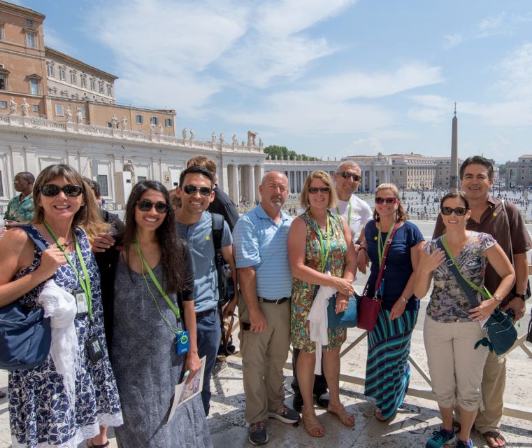 Rome: Vatican City Highlights Tour with Skip-the-Line Entry - Vatican Museums Highlights: Pinecone Courtyard, Maps, and Laocoön