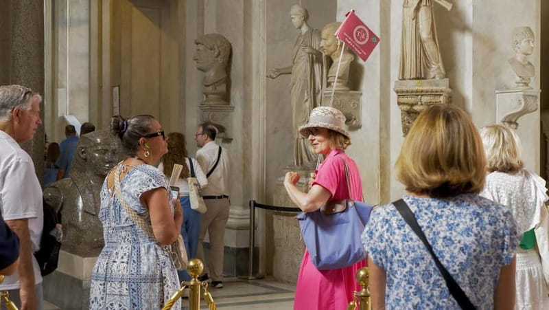Rome: Vatican Museums and Sistine Chapel Small Group Tour - Sistine Chapel in 20 minutes: how to make the ceiling land