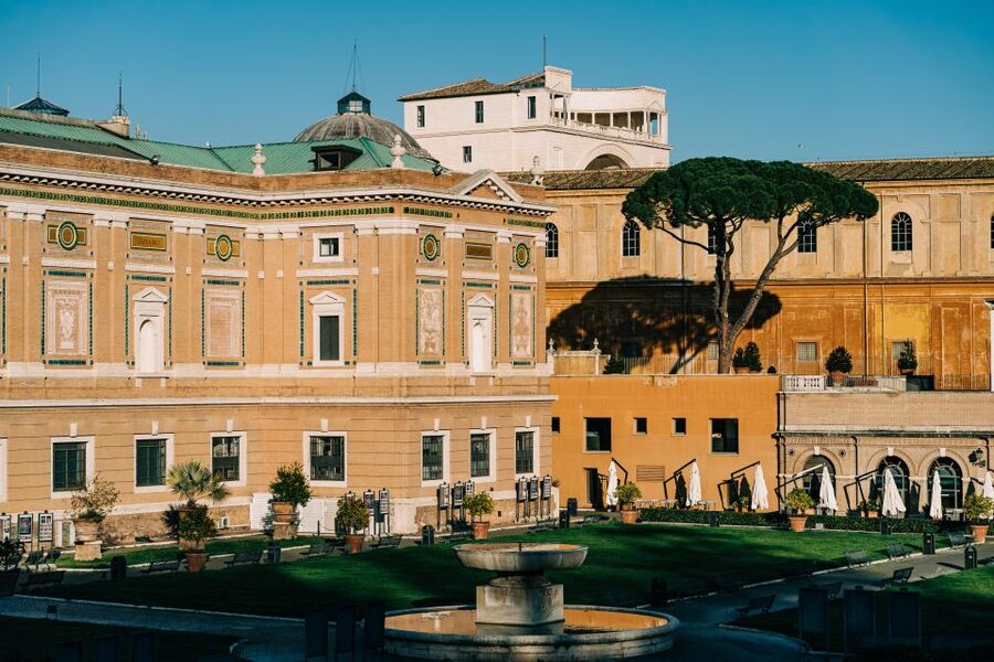 Rome: Vatican Museums and Sistine Chapel Tour - Vatican Museums Core Route: Tapestries, Maps, Antiquities, and Big Names