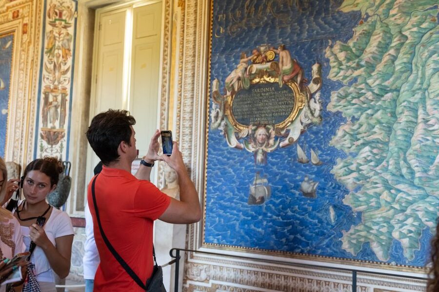 Rome: Vatican Museums, Sistine Chapel & Basilica Guided Tour - Gallery of Tapestries and Gallery of Candelabras, where the Vatican’s style shows