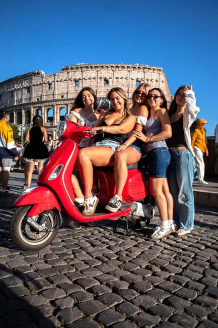 Rome Vespa: City Highlights Sightseeing Tour by Vespa - Passenger-only Vespa in Rome: what it feels like (and who should try it)