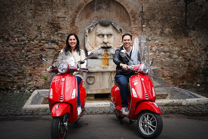 Rome Vespa Tour with Professional Photoshoot - Colosseum Photo Stop, How You Get a Great Shot Without Stress