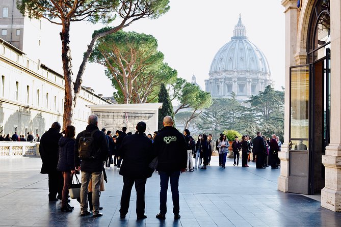 Skip the Line: Vatican Museum, Sistine Chapel & Optional Basilica - Getting in: skip-the-line at the right moment