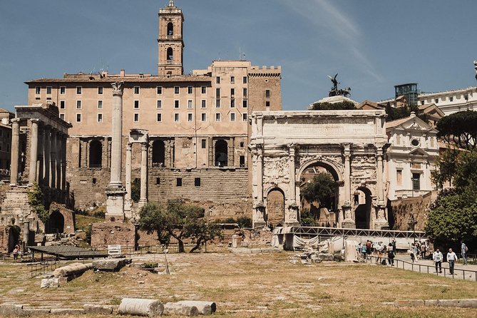 Small-Group Colosseum Tour with Roman Forum & Palatine Hill - Entering the Colosseum: Reserved Passes and a Guide’s Map of the Arena