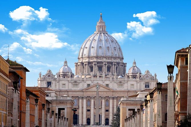 Tour of St Peter's Basilica with Dome Climb and Grottoes - Key highlights to look for