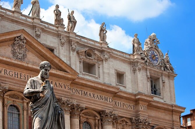 Vatican and Vatacombs Tour: Treasures of the Sistine Chapel - Crowds, noise, and why your guide choice matters more than you think