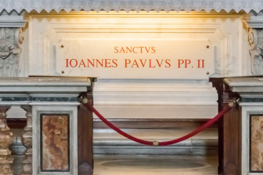 Vatican City: Skip-the-Line Vatican Museums & Sistine Chapel - Raphael Rooms: Why These Paintings Feel Easier With Context