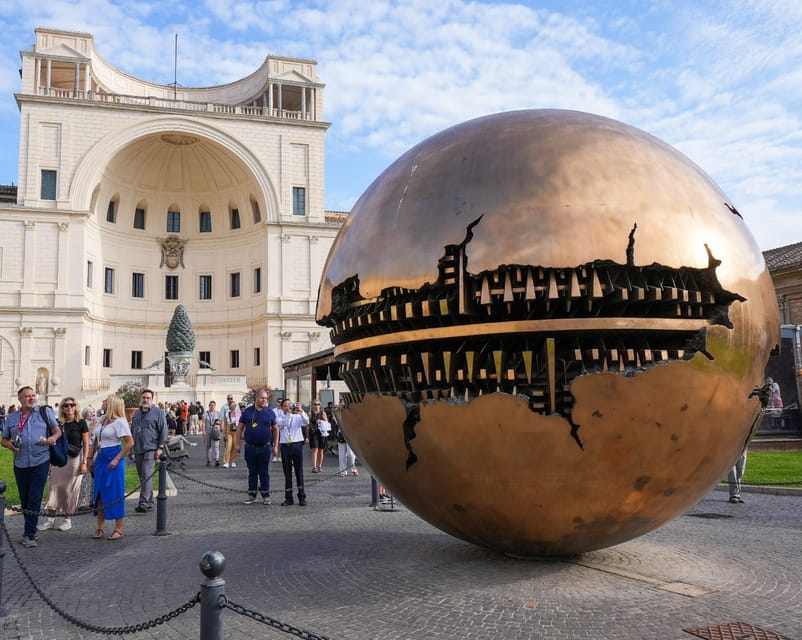 Vatican Museums and Sistine Chapel Entry Ticket - Finding the Tour Guy at the Meeting Point, and Why Being Early Matters