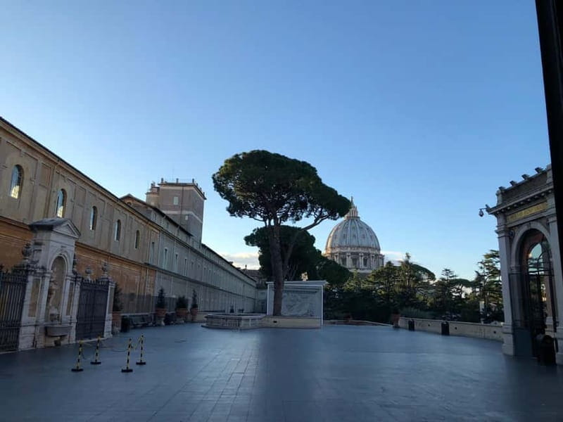 Vatican: Museums First-Access Small-Group Tour with Guide - First Access at 8 AM, and Why You Feel It Immediately