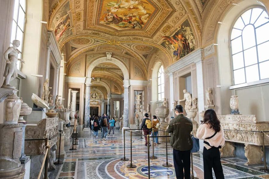 Vatican Museums & Sistine Chapel Guided Tour - Timing, heat, and how to enjoy it without losing your mind