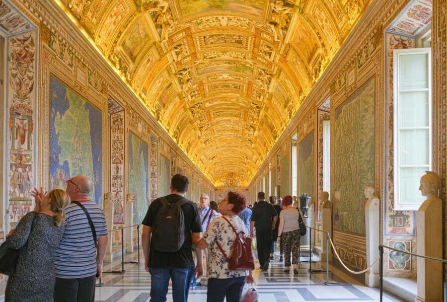Vatican Museums & Sistine Chapel Tour with Optional Basilica - Why fast-track Vatican access changes your whole day
