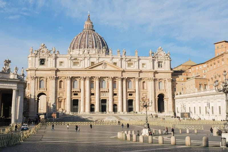 Vatican: St. Peter’s Basilica, Dome Climb & Papal Tombs Tour - St. Peter’s Square and Basilica Interiors: Where Bernini and Michelangelo Show Off